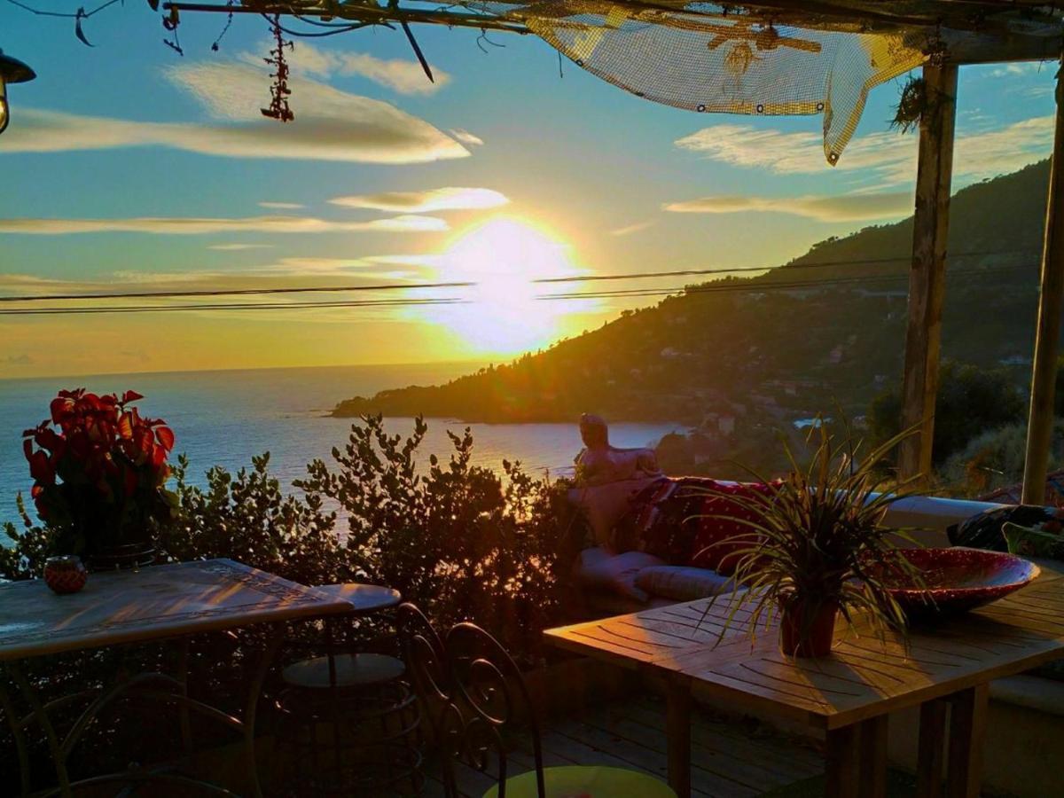 Romantic Casa Lorenzina Affittacamere Ventimiglia Kültér fotó