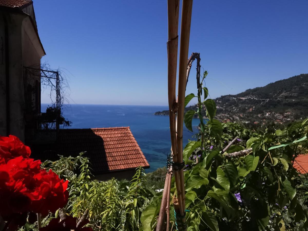 Romantic Casa Lorenzina Affittacamere Ventimiglia Kültér fotó