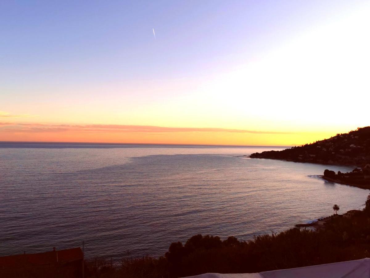 Romantic Casa Lorenzina Affittacamere Ventimiglia Kültér fotó